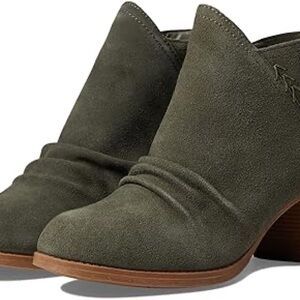 Skechers Taxi Western City Ankle Boots Olive Suede 7.5
